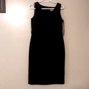 Jones Studio black sleeveless dress size 4